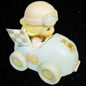 Precious Moments "Ten Years And Still Going Strong" 1990 Figurine Club Edition